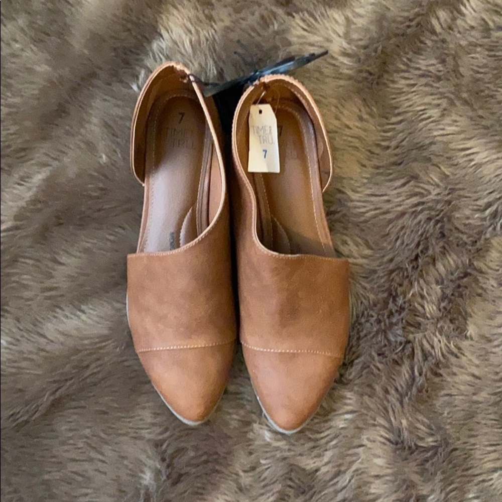 NWT open flat booties